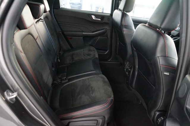 FORD Kuga usata, con Sensori di parcheggio posteriori
