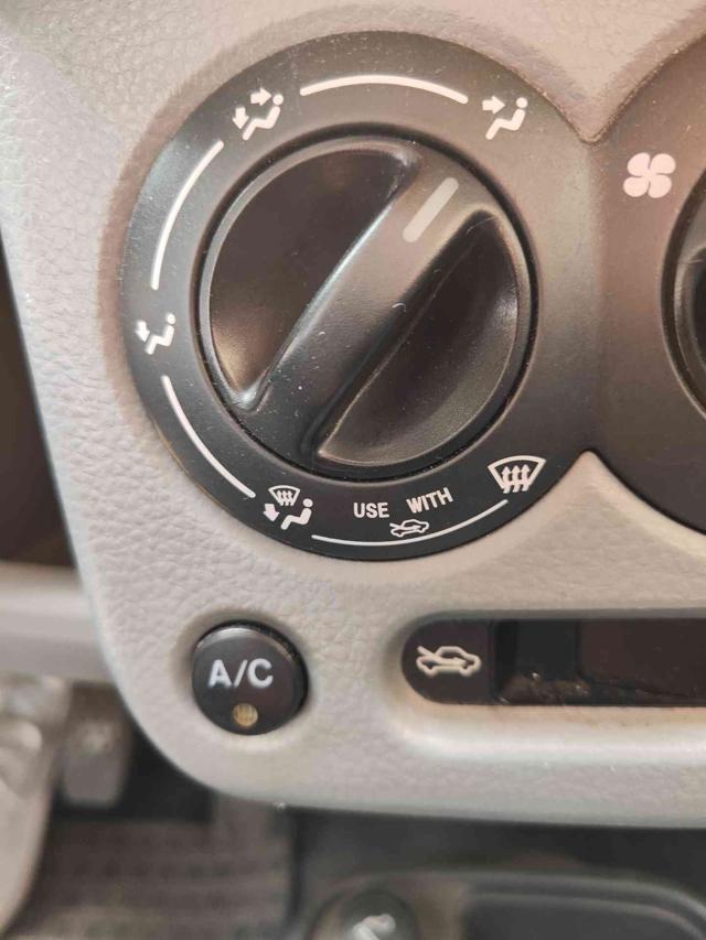 SUZUKI Ignis usata 16