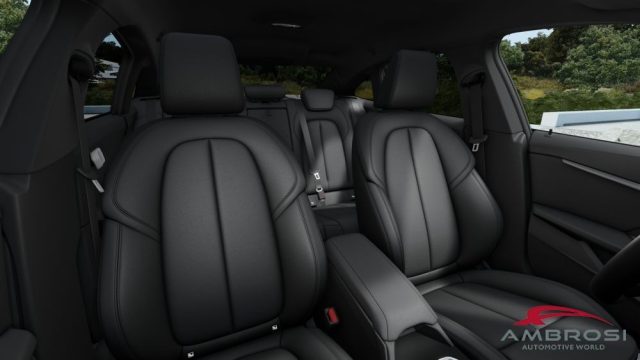 BMW 218 usata 9