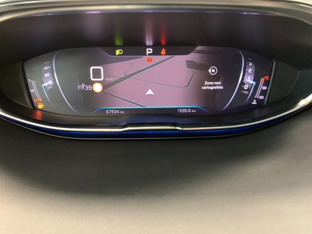 PEUGEOT 5008 usata, con Vetri oscurati