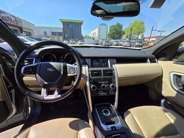 LAND ROVER Discovery Sport usata, con Boardcomputer