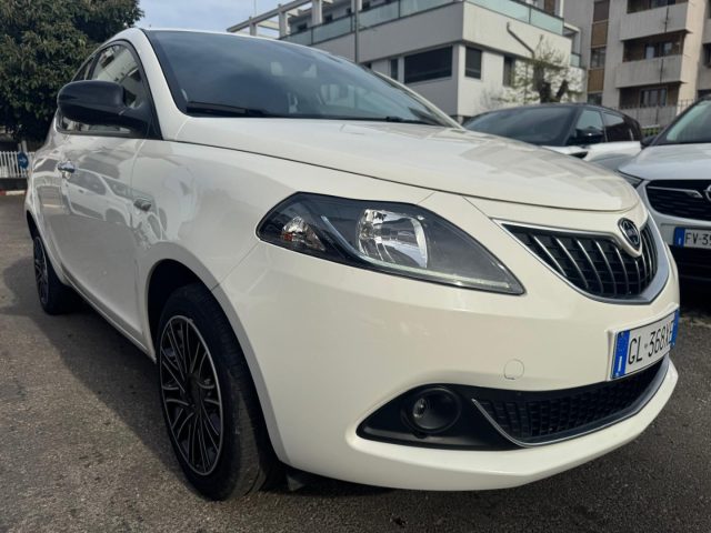 LANCIA Ypsilon usata, con Alzacristalli elettrici
