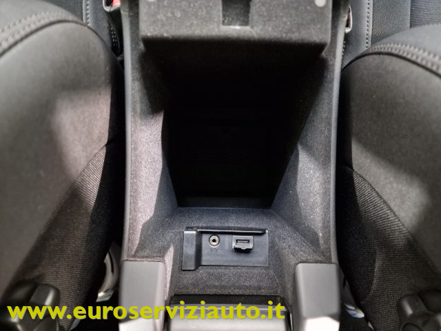 VOLVO V60 usata, con Sensori di parcheggio posteriori