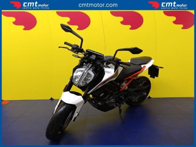 KTM 125 Duke usata 1