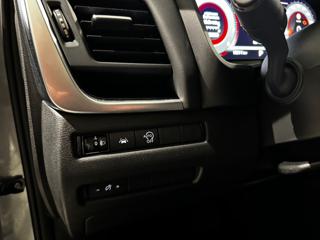 NISSAN Qashqai usata, con Vetri oscurati