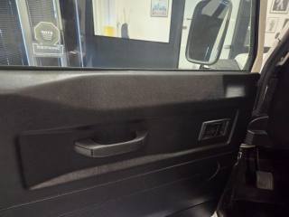 LAND ROVER Defender usata 19