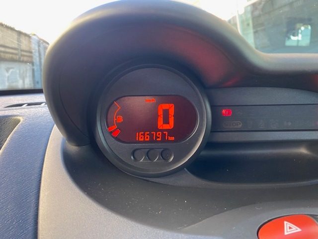 RENAULT Twingo usata, con Specchietti laterali elettrici