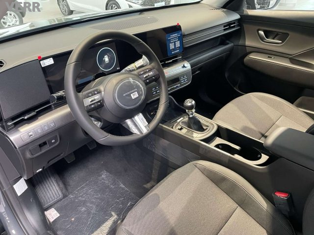 HYUNDAI Kona usata, con USB