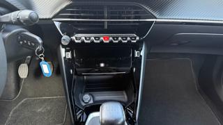 PEUGEOT 2008 usata, con Vetri oscurati
