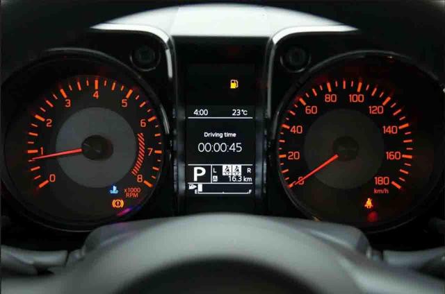 SUZUKI Jimny usata, con Vetri oscurati