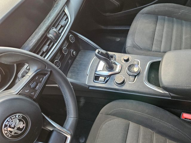 ALFA ROMEO Stelvio usata, con MP3