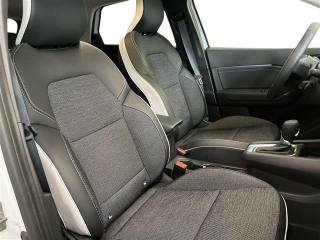 RENAULT Captur usata, con Volante in pelle