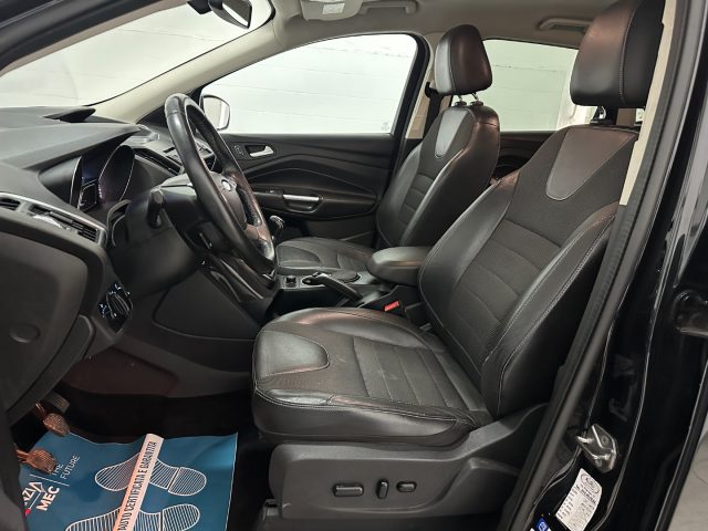 FORD Kuga usata, con USB