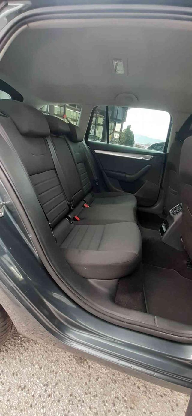 SKODA Octavia usata 26