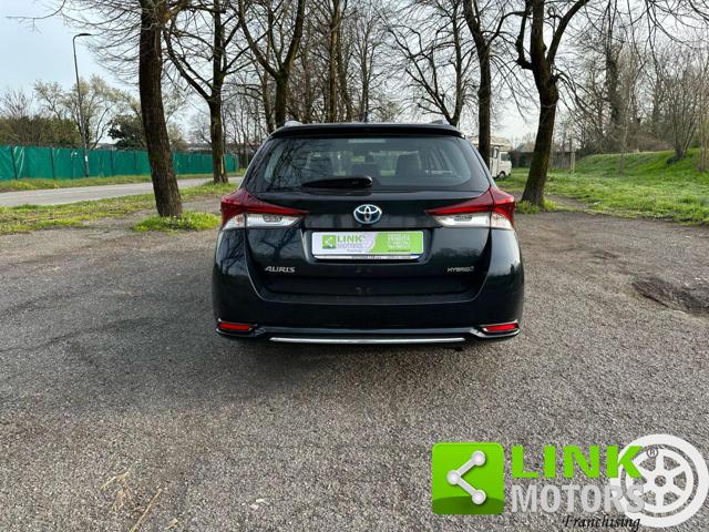 TOYOTA Auris usata, con Chiusura centralizzata