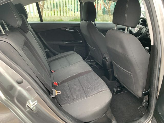 FIAT Tipo usata, con Controllo automatico clima