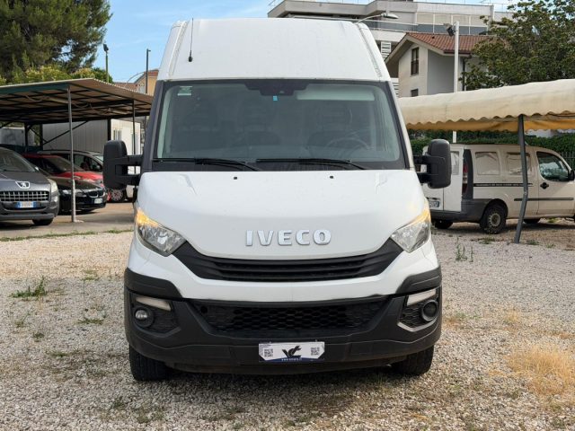 IVECO Daily usata, con Airbag