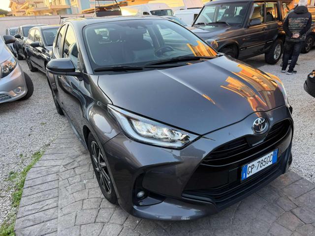 TOYOTA Yaris usata, con Airbag laterali