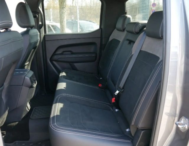 VOLKSWAGEN Amarok usata, con Climatizzatore