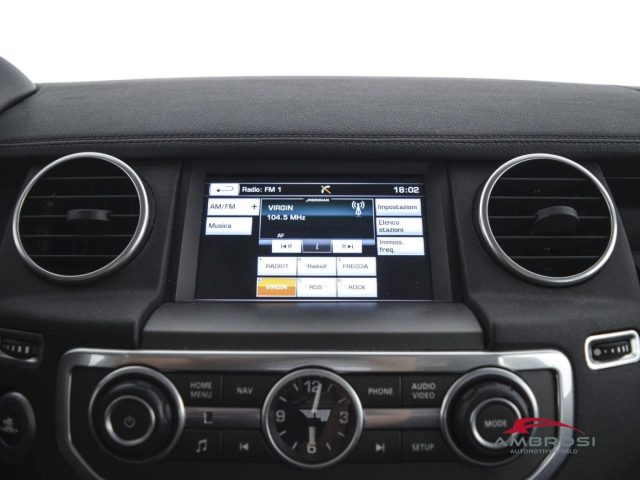 LAND ROVER Discovery usata 13