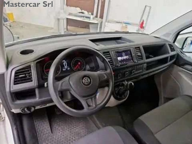 VOLKSWAGEN Transporter usata, con Controllo trazione