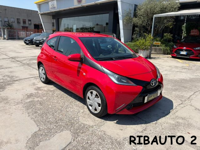 TOYOTA Aygo usata, con Boardcomputer