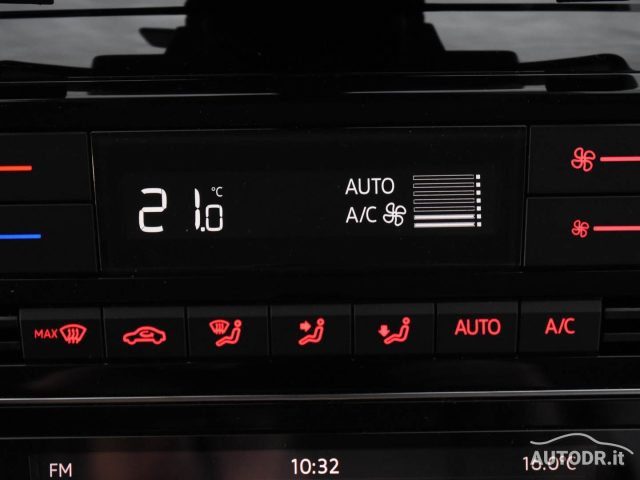 VOLKSWAGEN up! usata, con Airbag testa