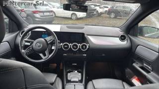 MERCEDES-BENZ GLA 250 usata, con Fari LED