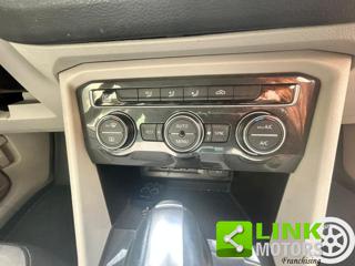 VOLKSWAGEN Tiguan usata, con Airbag