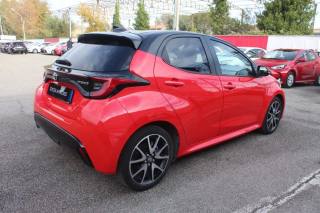 TOYOTA Yaris usata, con Bracciolo