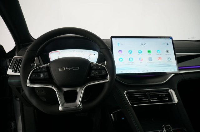 BYD Seal usata, con Boardcomputer