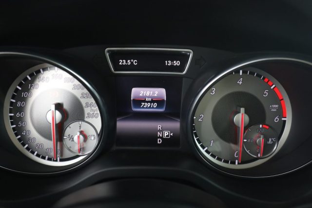 MERCEDES-BENZ CLA usata 6