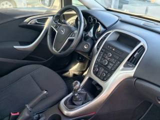 OPEL Astra usata, con Lettore CD