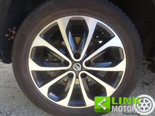 NISSAN Qashqai usata, con Vetri oscurati