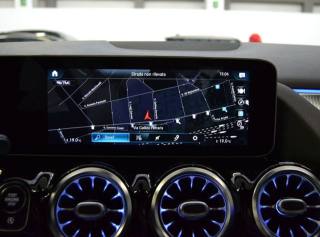 MERCEDES-BENZ GLA 200 usata, con Boardcomputer