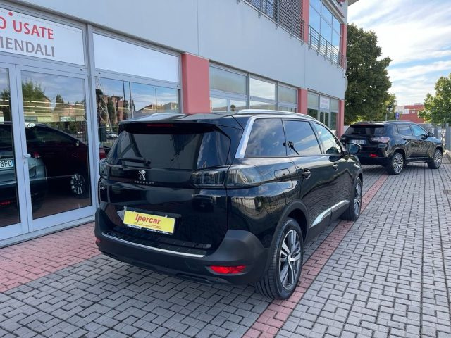 PEUGEOT 5008 usata, con Alzacristalli elettrici