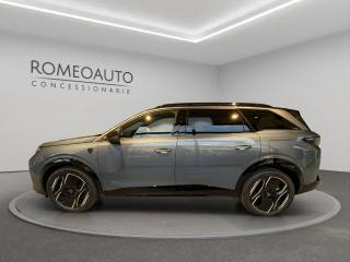 PEUGEOT 5008 usata, con Airbag