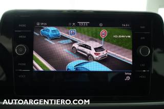 VOLKSWAGEN T-Roc usata, con Volante in pelle