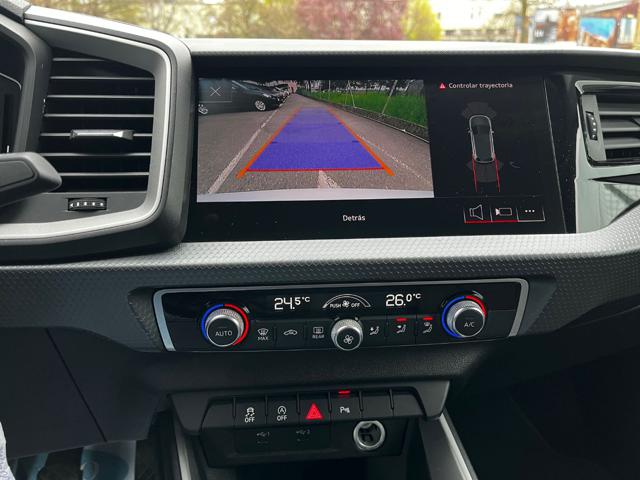 AUDI A1 usata, con Autoradio