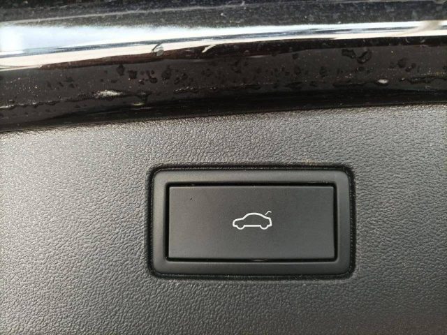 VOLKSWAGEN Tiguan usata, con Sedili riscaldati