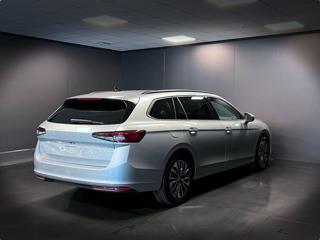 SKODA Superb usata, con Boardcomputer