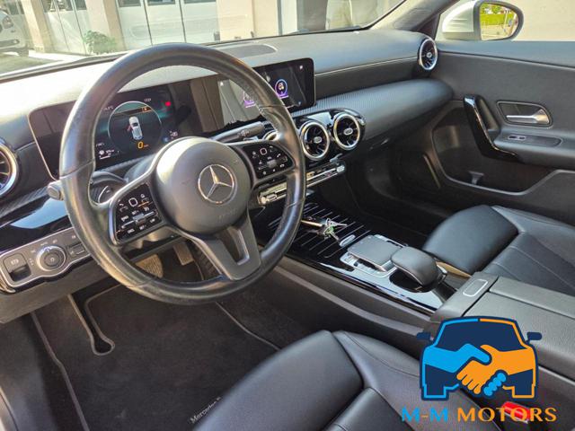 MERCEDES-BENZ A 180 usata, con Chiusura centralizzata