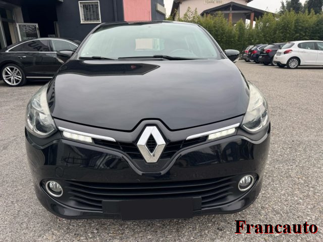 RENAULT Clio usata, con Airbag