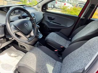 LANCIA Ypsilon usata, con Volante in pelle