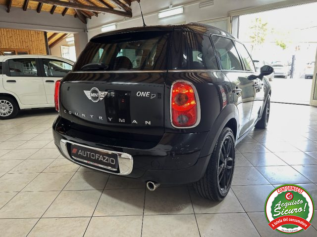 MINI Countryman usata, con Fendinebbia