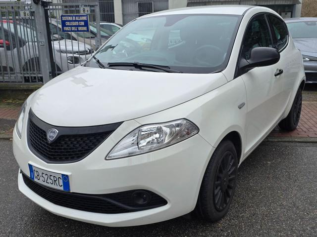 LANCIA Ypsilon usata, con ABS