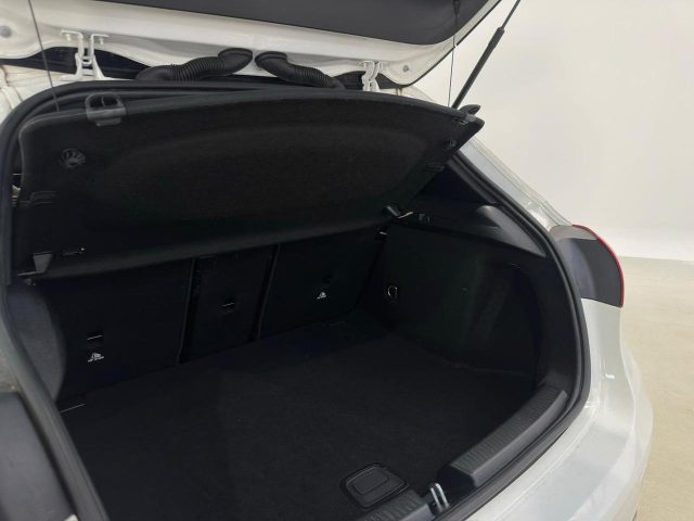 MERCEDES-BENZ A 200 usata, con ESP