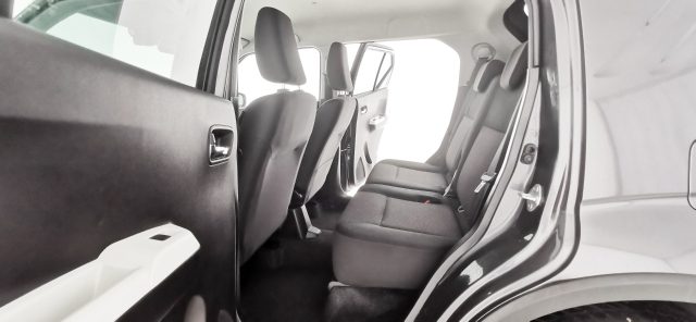SUZUKI Ignis usata 37
