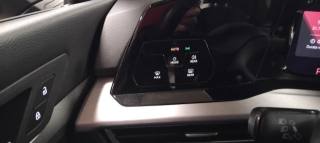 VOLKSWAGEN Golf Variant usata, con Airbag testa