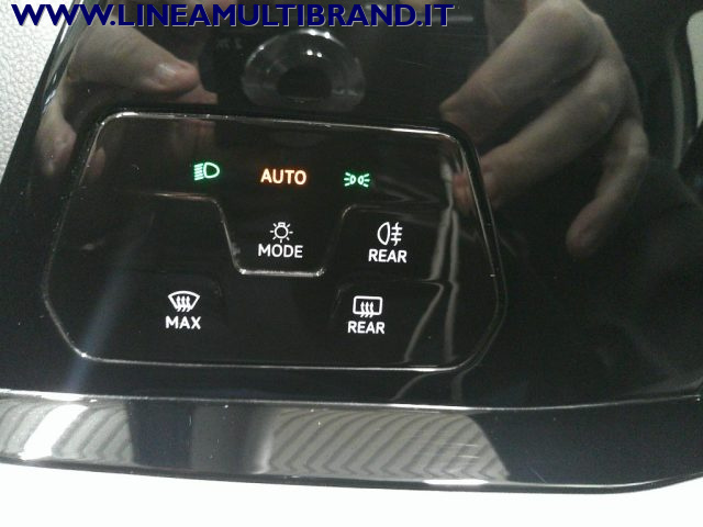 VOLKSWAGEN Golf usata, con Controllo automatico clima